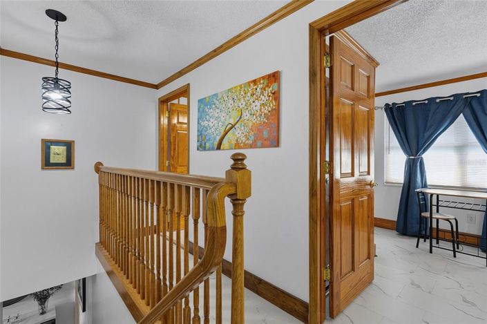 Image No.21-5 Bed Property for sale