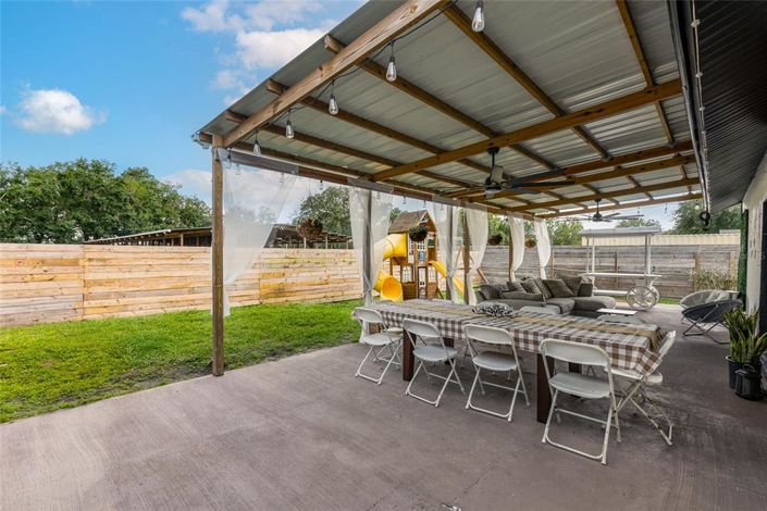 Image No.41-5 Bed Property for sale