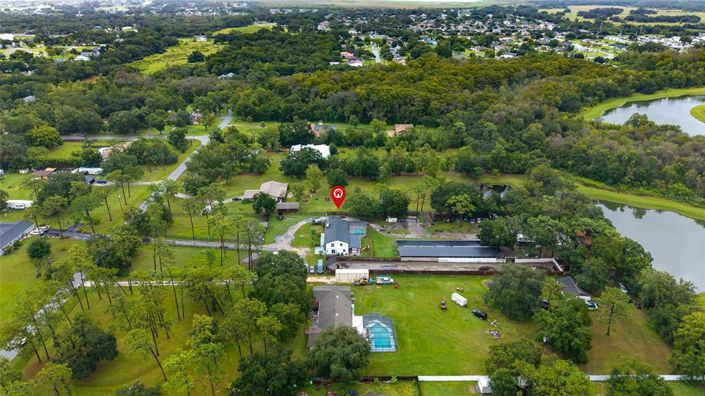 Image No.56-5 Bed Property for sale