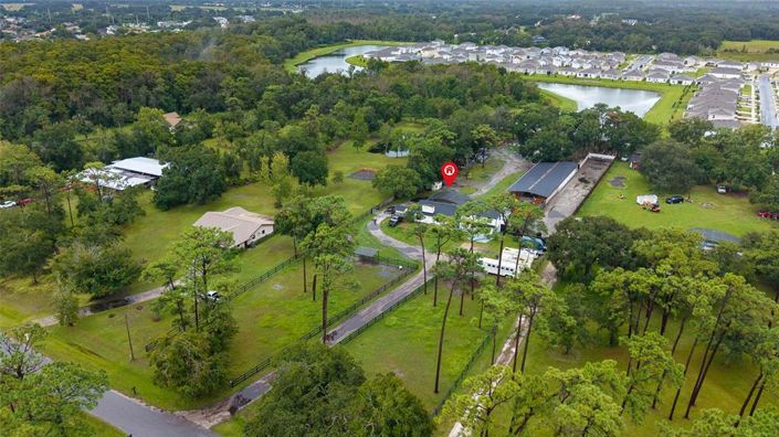 Image No.58-5 Bed Property for sale