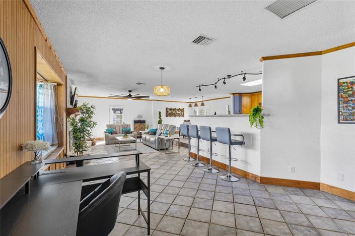 Image No.7-5 Bed Property for sale