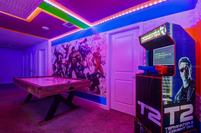 Image No.27-8 Bed Property for sale