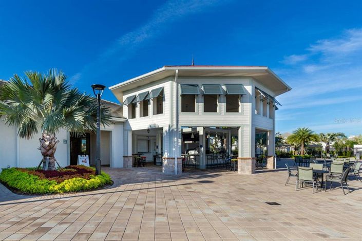 Image No.54-8 Bed Property for sale