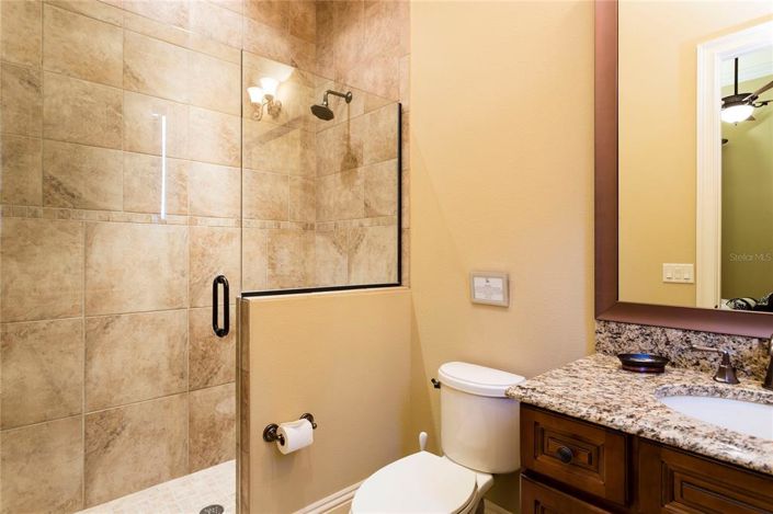 Image No.41-12 Bed Property for sale