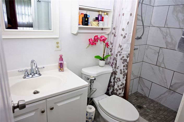 Image No.22-5 Bed Property for sale