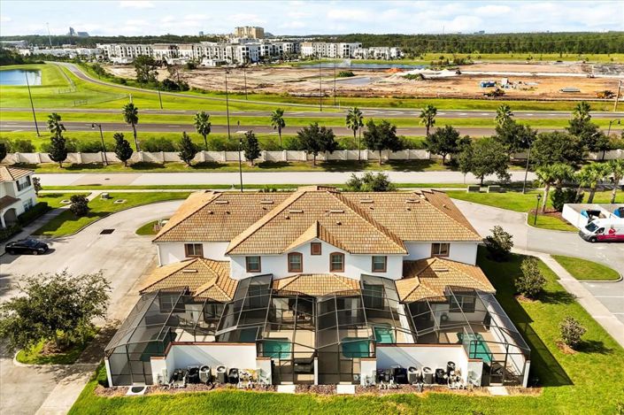 Image No.39-5 Bed Townhouse for sale