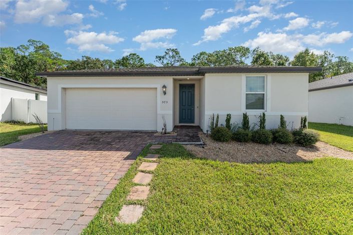 Image No.2-4 Bed Property for sale