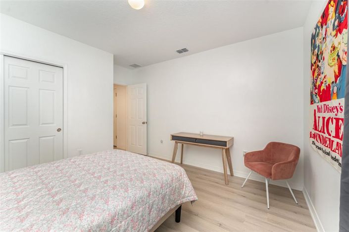 Image No.30-4 Bed Property for sale