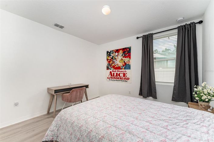 Image No.32-4 Bed Property for sale