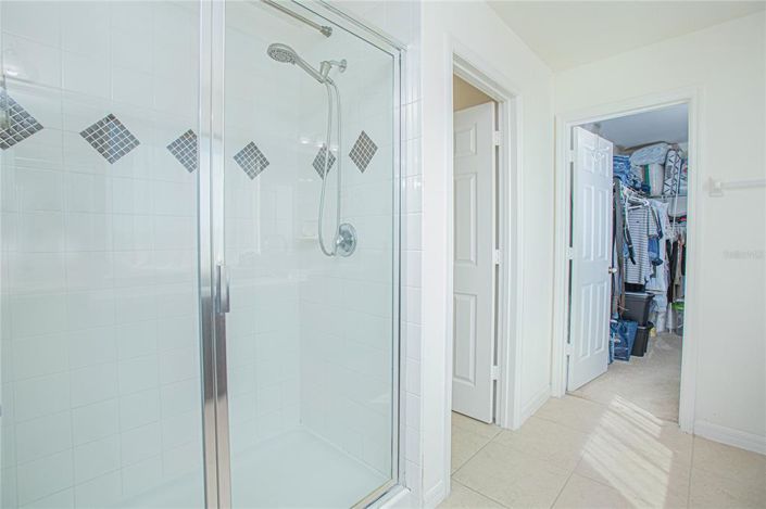 Image No.10-4 Bed Property for sale