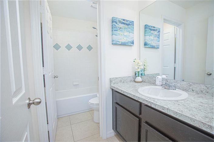 Image No.9-4 Bed Property for sale