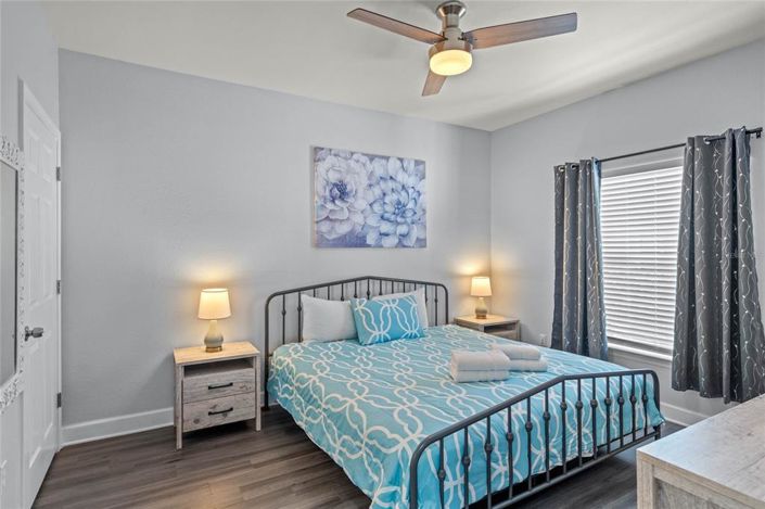 Image No.11-4 Bed Townhouse for sale