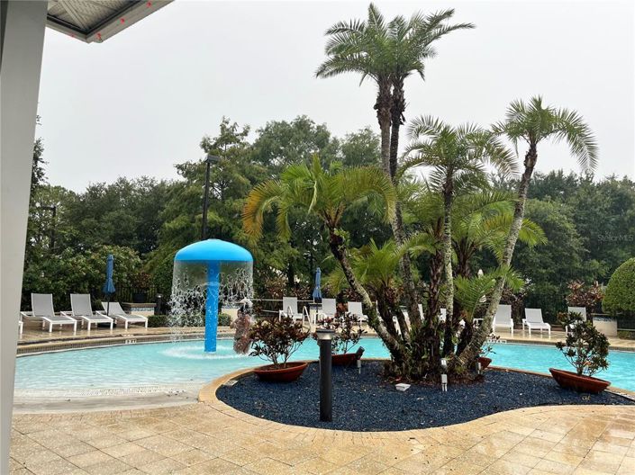 Image No.23-4 Bed Townhouse for sale