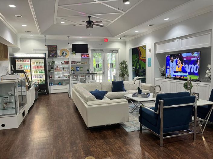 Image No.27-4 Bed Townhouse for sale