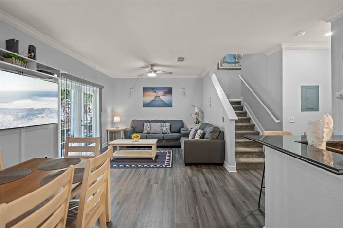 Image No.4-4 Bed Townhouse for sale