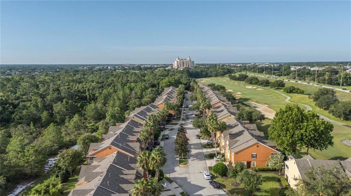 Image No.27-3 Bed Townhouse for sale