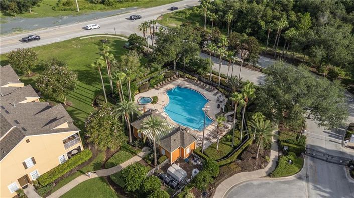 Image No.28-3 Bed Townhouse for sale