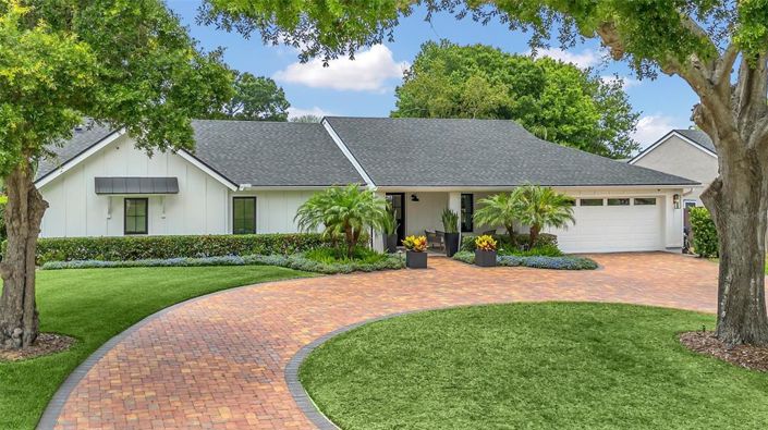 Image No.2-4 Bed Property for sale