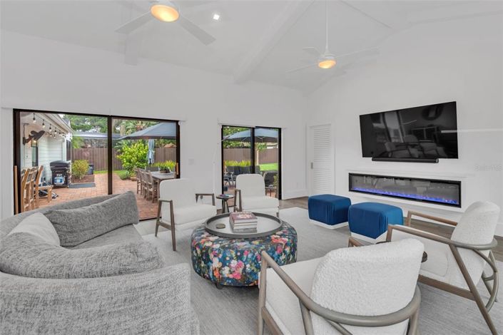 Image No.21-4 Bed Property for sale