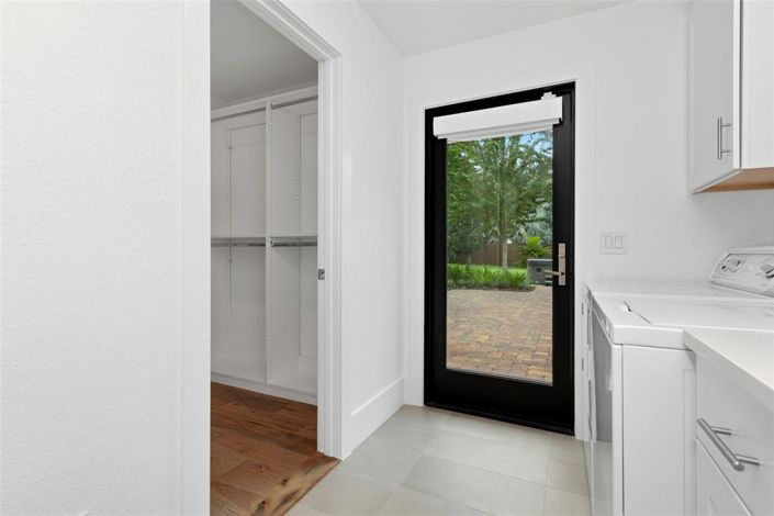 Image No.33-4 Bed Property for sale