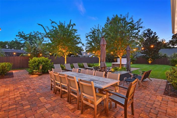 Image No.42-4 Bed Property for sale