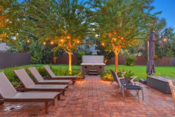 Image No.43-4 Bed Property for sale