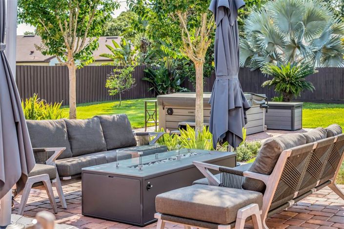 Image No.52-4 Bed Property for sale