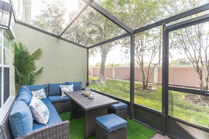 Image No.21-4 Bed Townhouse for sale