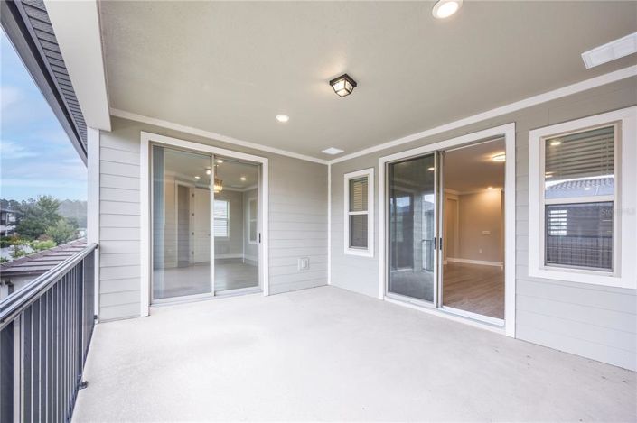 Image No.42-6 Bed Property for sale