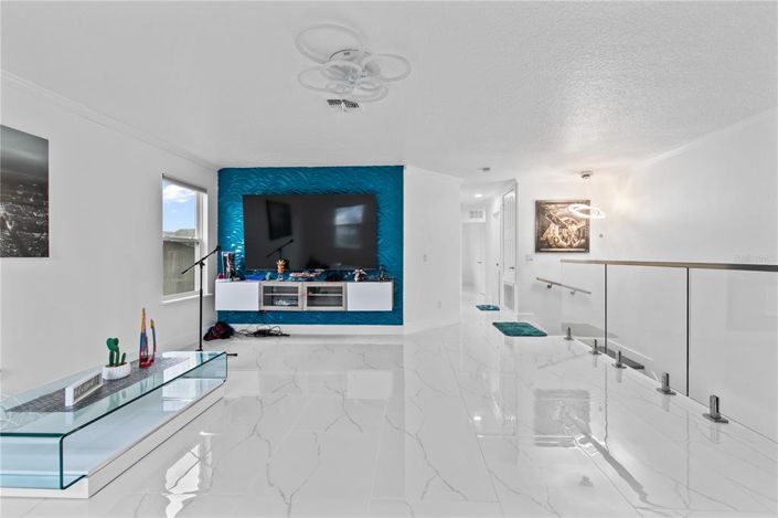 Image No.23-5 Bed Property for sale