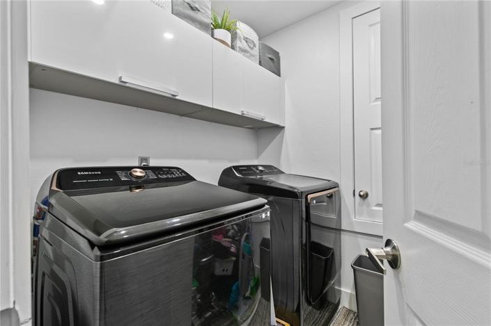 Image No.41-5 Bed Property for sale