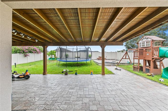 Image No.44-5 Bed Property for sale