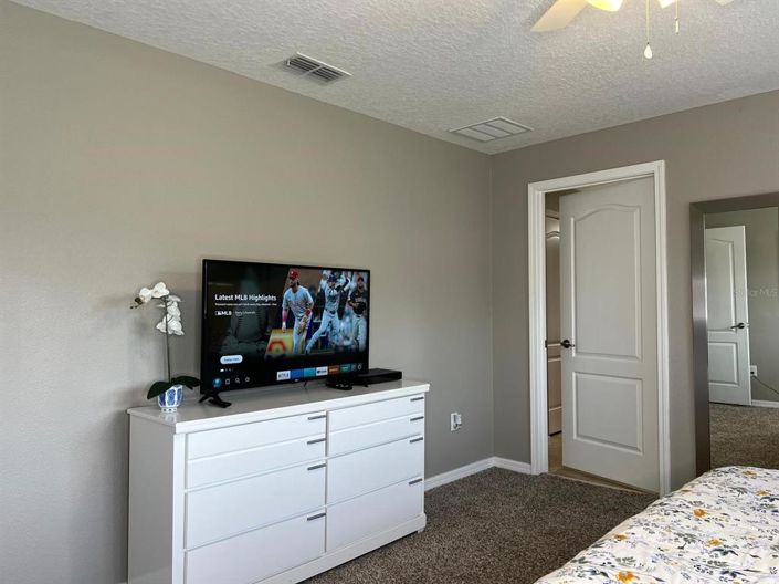 Image No.15-4 Bed Townhouse for sale