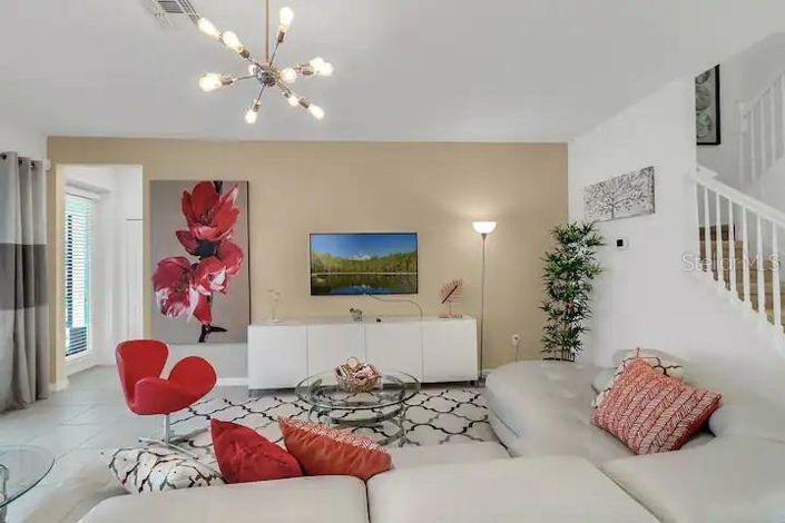 Image No.3-5 Bed Property for sale