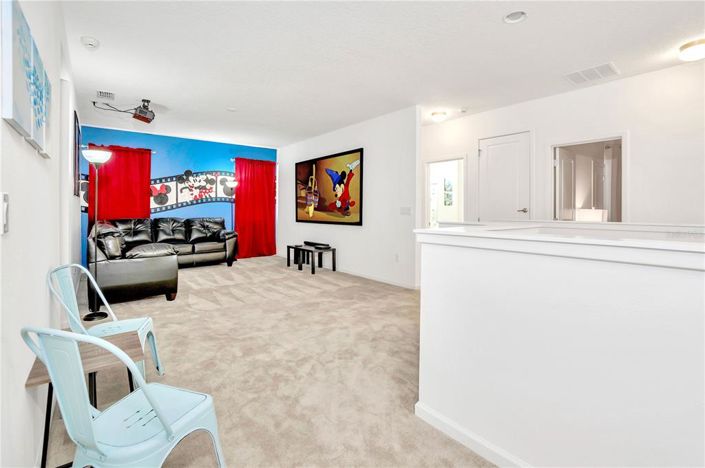 Image No.23-8 Bed Property for sale