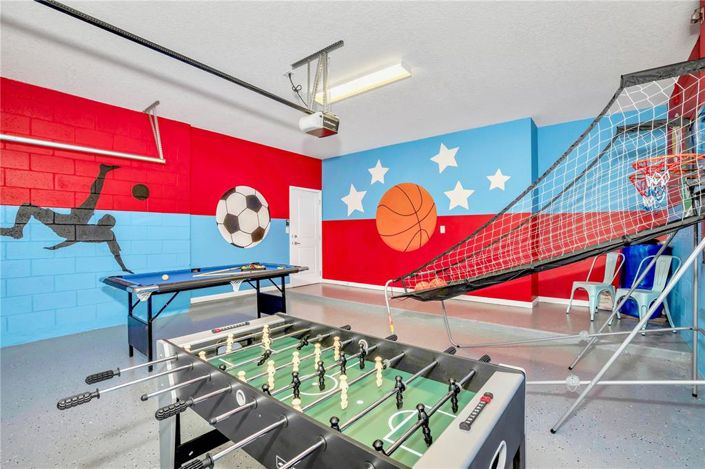 Image No.26-8 Bed Property for sale