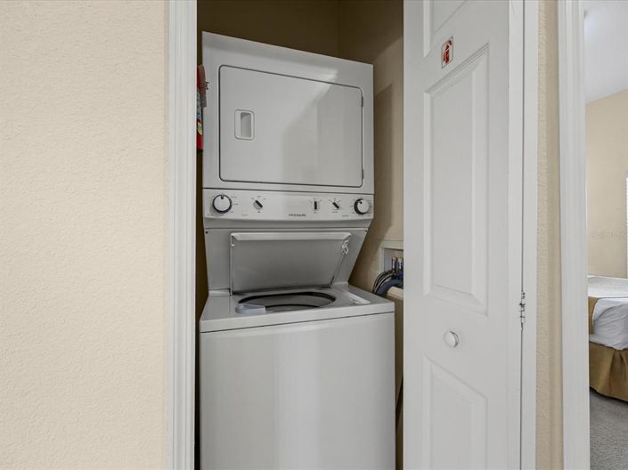 Image No.23-3 Bed Property for sale