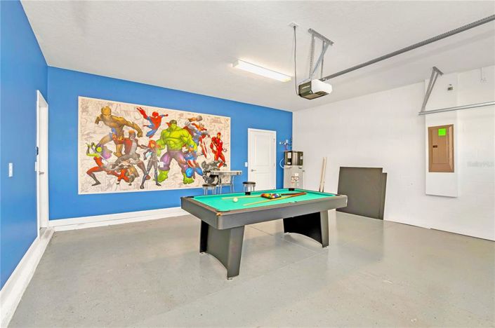 Image No.16-8 Bed Property for sale