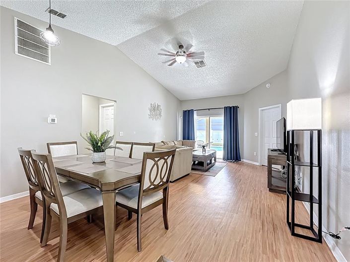 Image No.12-3 Bed Property for sale