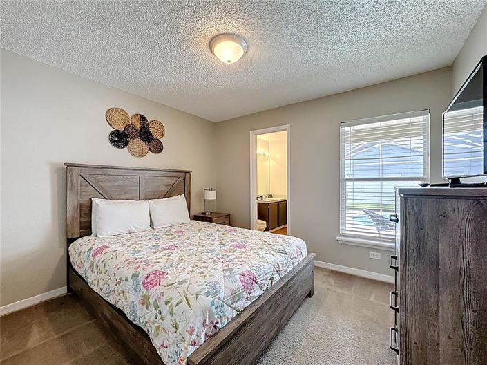 Image No.26-3 Bed Property for sale