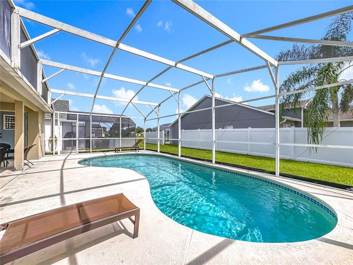 Image No.5-3 Bed Property for sale