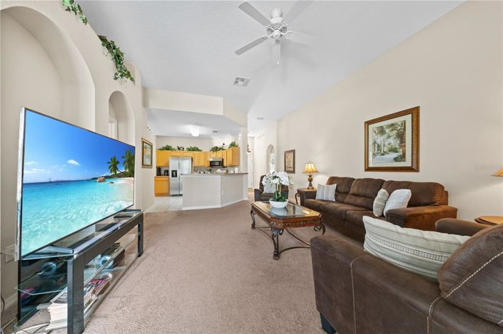 Image No.40-4 Bed Property for sale