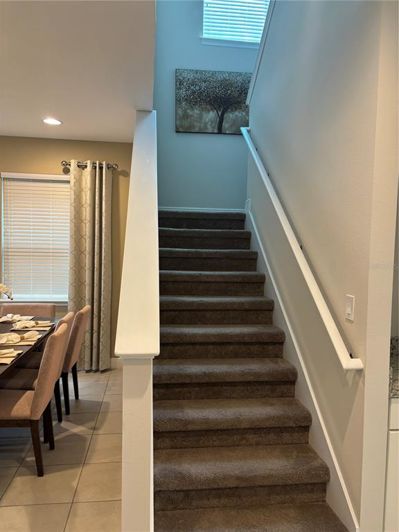 Image No.17-6 Bed Property for sale