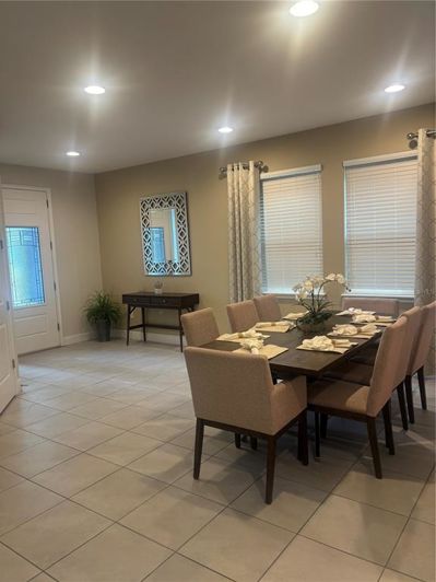 Image No.6-6 Bed Property for sale