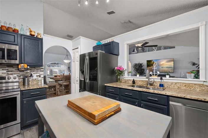 Image No.13-4 Bed Property for sale