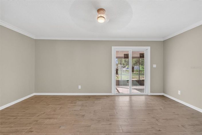 Image No.37-3 Bed Property for sale