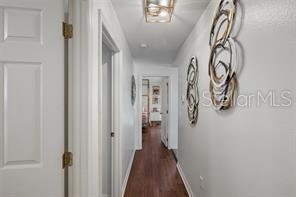 Image No.26-4 Bed Property for sale