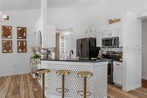 Image No.9-4 Bed Property for sale