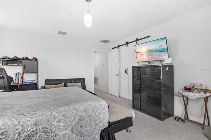 Image No.18-3 Bed Property for sale