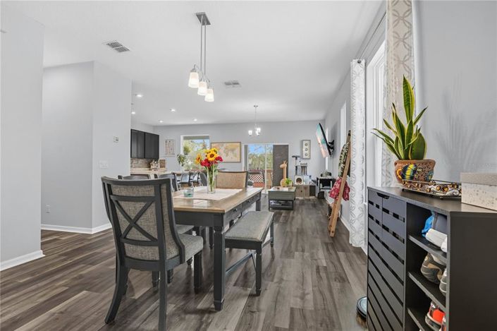 Image No.5-3 Bed Property for sale